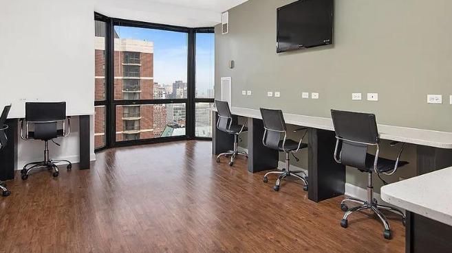 1100 North Dearborn Apartments