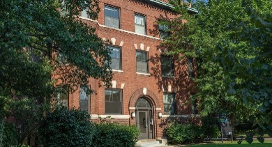 1154 E 56th Street Apartments