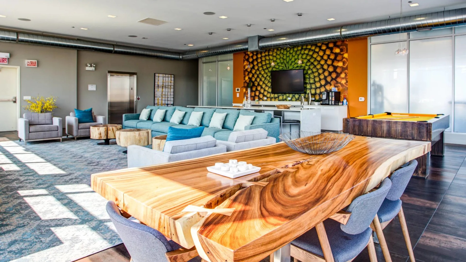 13thirteen Randolph Street Lofts