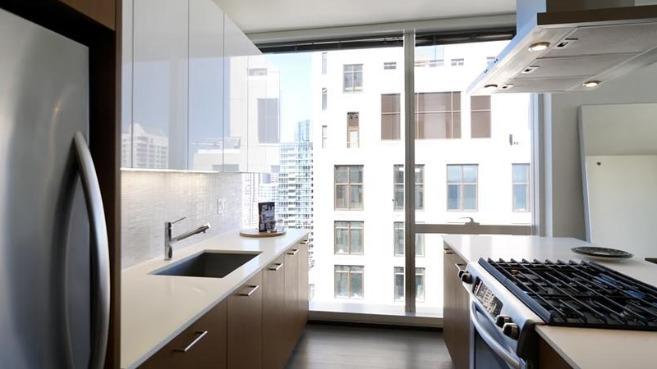 500 Lake Shore Drive Luxury Apartments