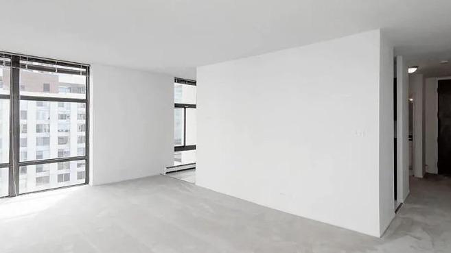 65 East Scott
