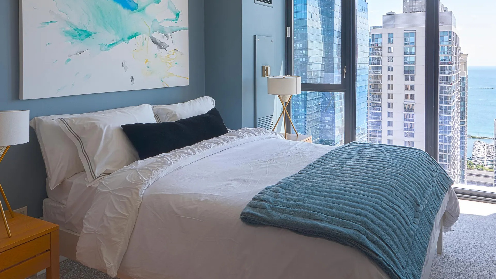 Aqua at Lakeshore East Apartments