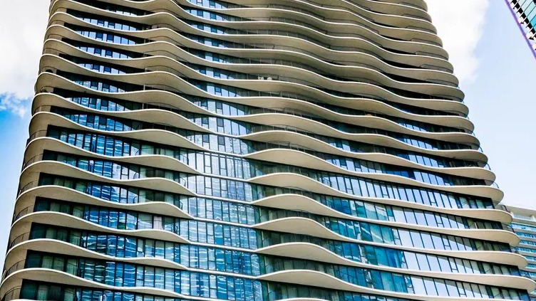 Aqua at Lakeshore East Apartments