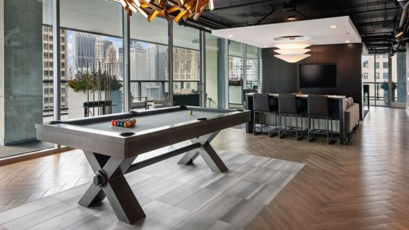 Aston Chicago Apartments