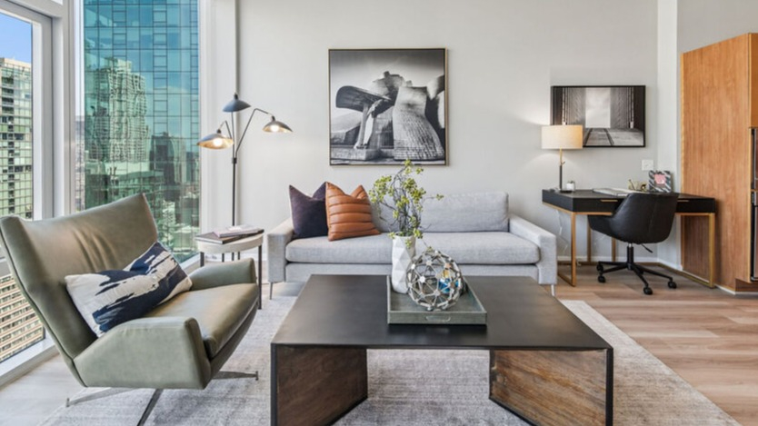 Aston Chicago Apartments
