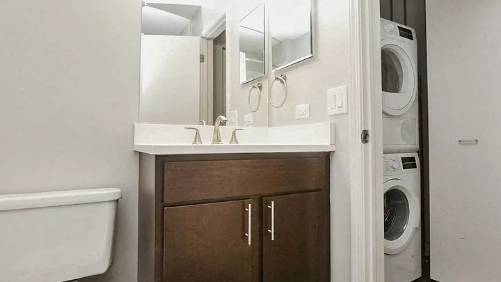 Carriage House Lofts