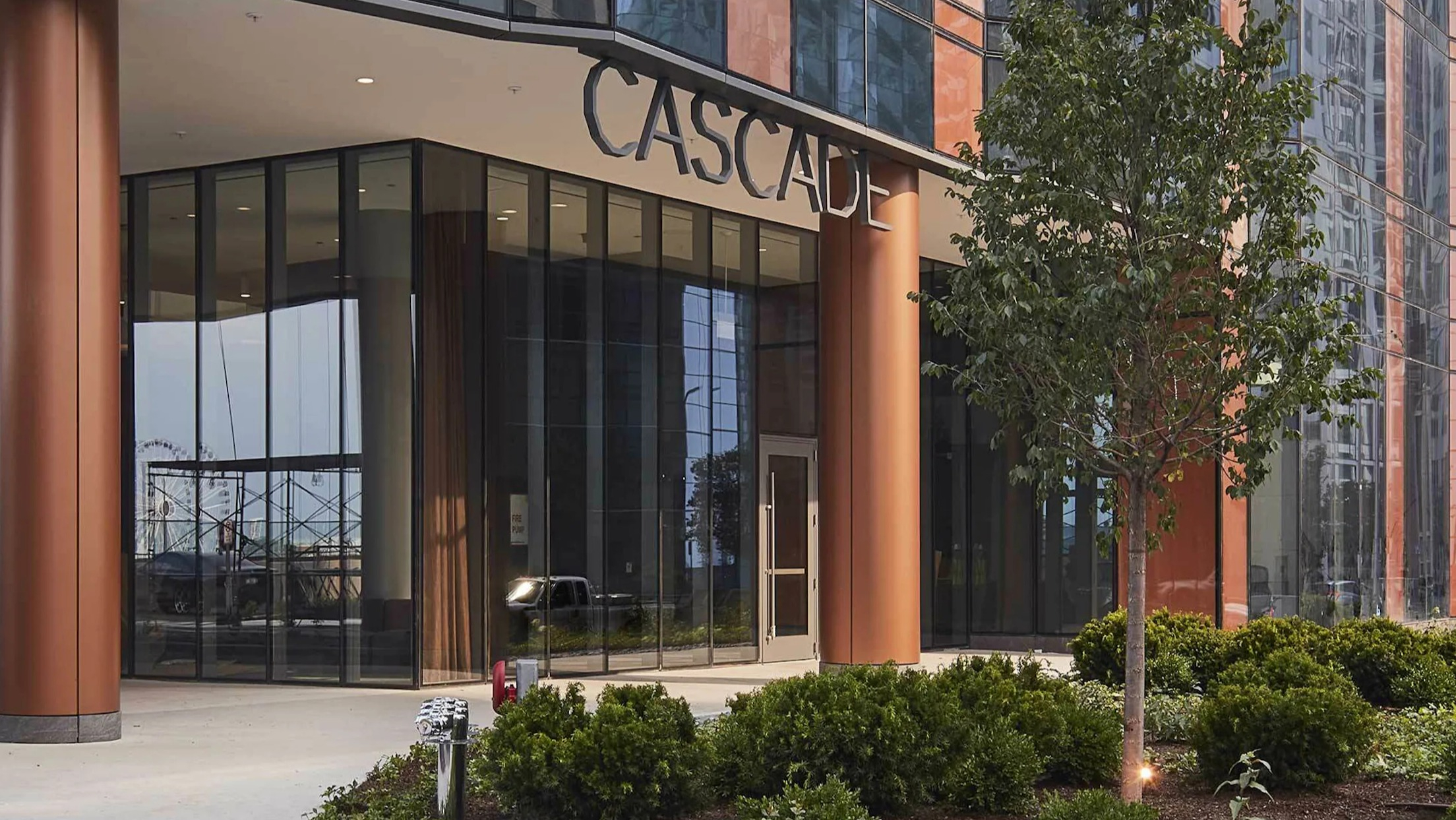 Cascade Lakeshore East Apartments