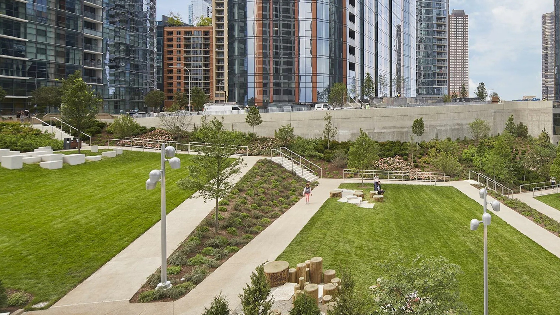 Cascade Lakeshore East Apartments