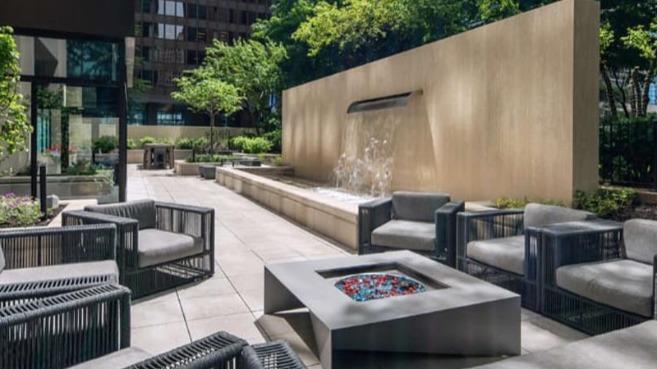 Columbus Plaza