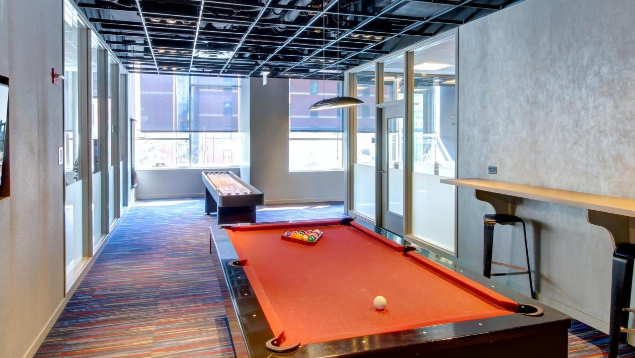 Eight O Five Apartments