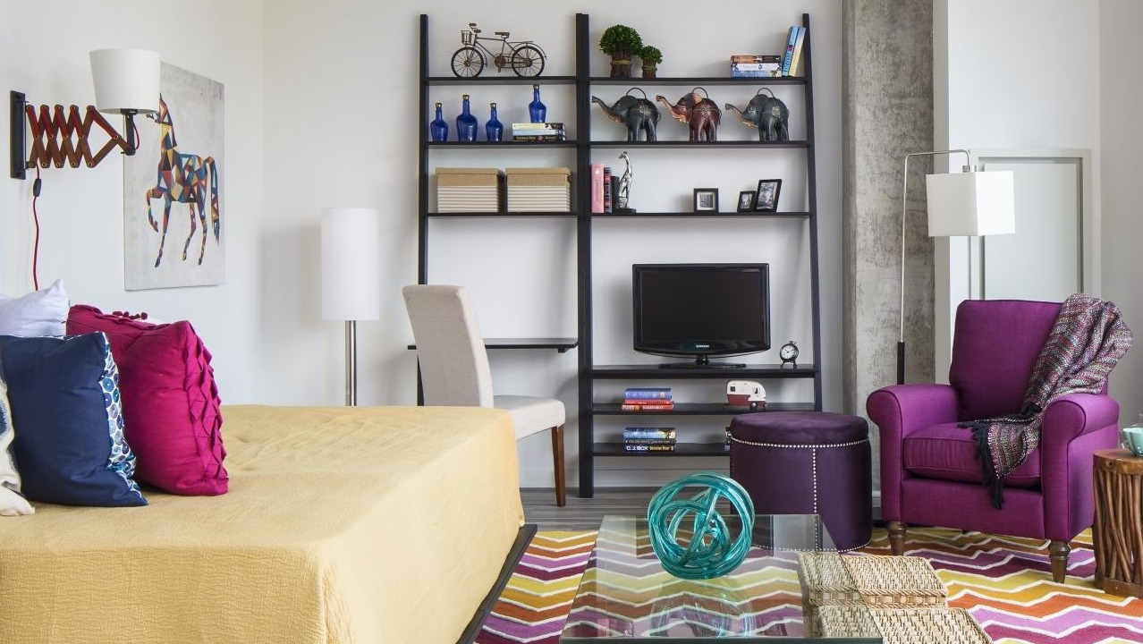 Eight O Five Apartments