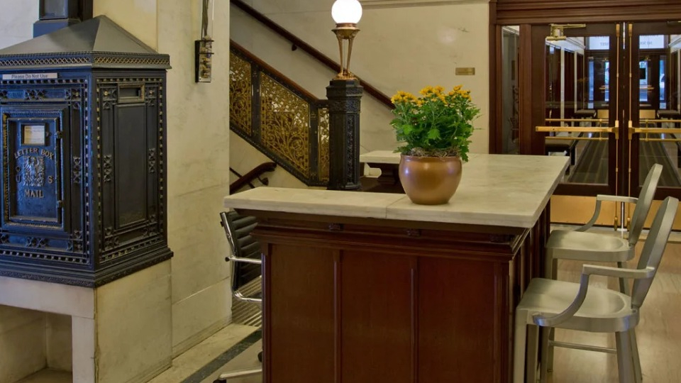 Fisher Building Apartments