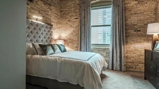 Lofts at River East