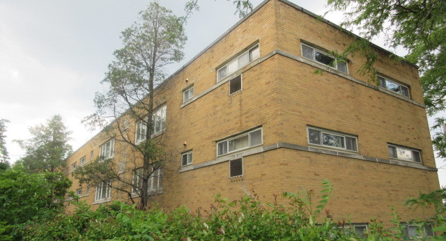 2012 W 111th Street