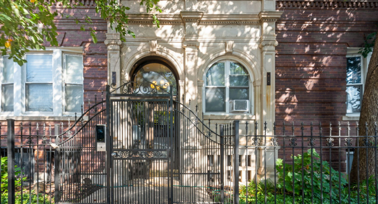 1424 E Hyde Park Blvd. #2