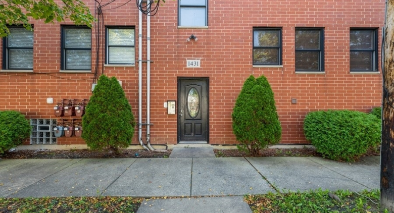 1431 W 108th Street