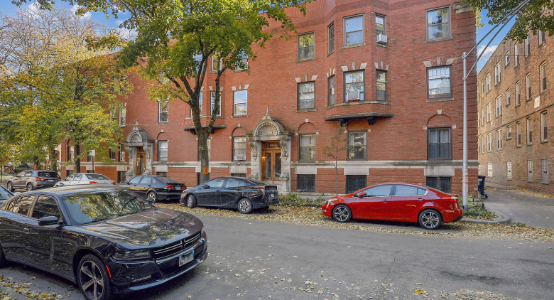 1327 E 52nd Street