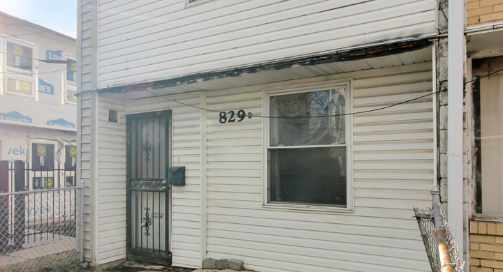 829 E 48th Street