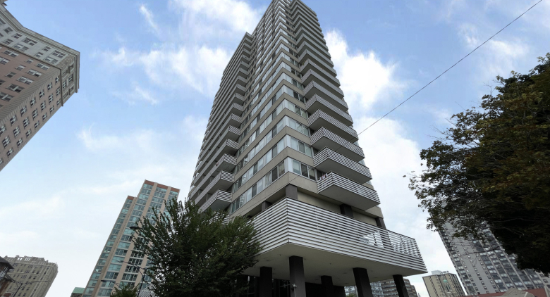 5601 N Sheridan Road