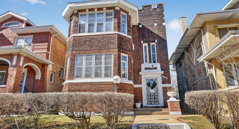 8018 S Sangamon Street