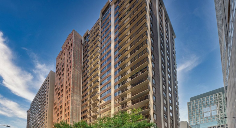 201 E Chestnut Street #23A
