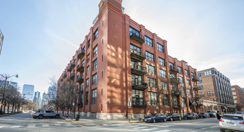 1000 W Washington Boulevard #411