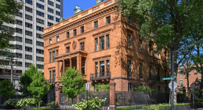 1500 N Astor Street