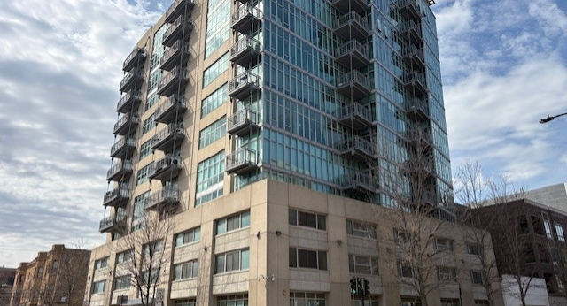 1000 W Leland Avenue #12BC