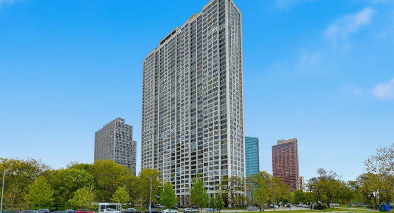 2800 N Lake Shore Drive