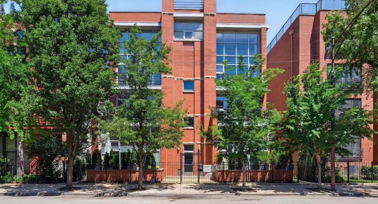 850 W Erie Street