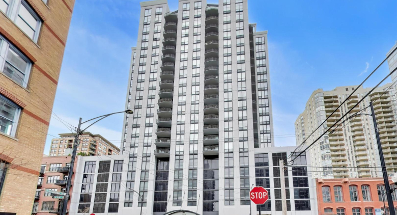 435 W Erie St.