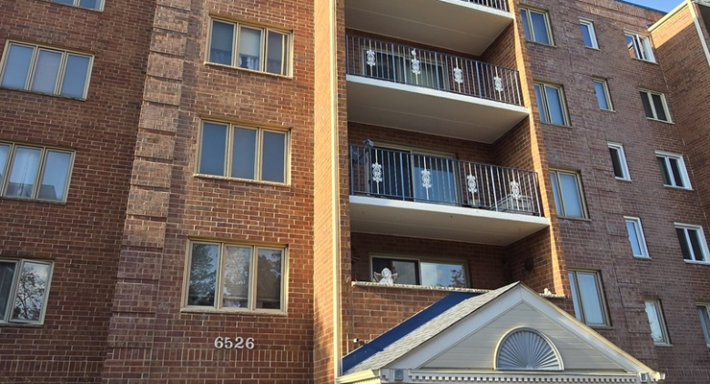 6526 W Irving Park Road #505