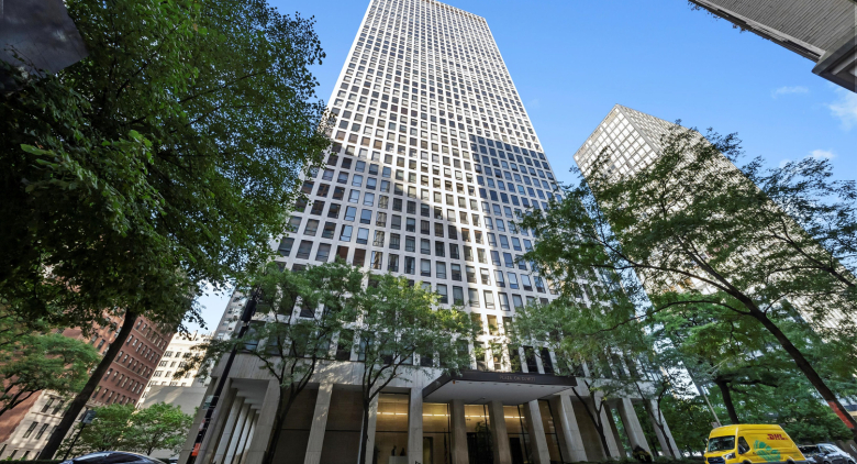 260 E Chestnut Street #2306