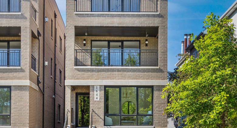 957 N Winchester Parkway #1