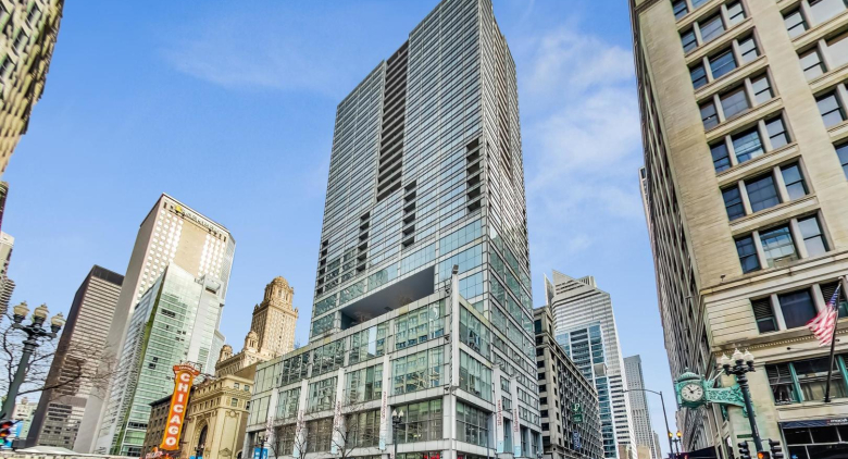8 E Randolph Street #3102