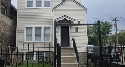 5244 S ASHLAND Avenue