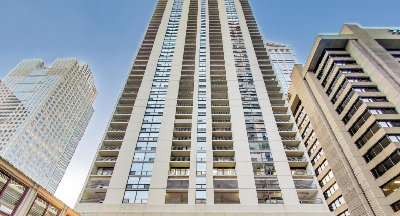 200 N Dearborn Street #3103