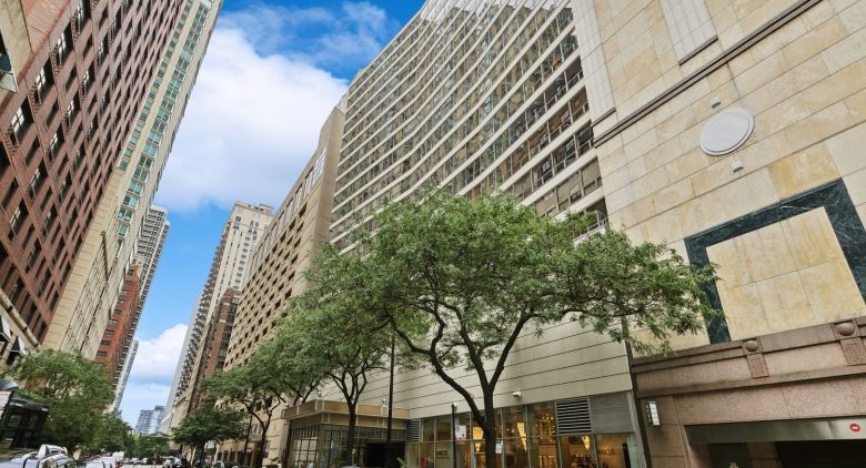 Unit #1902 at 110 E Delaware Pl.