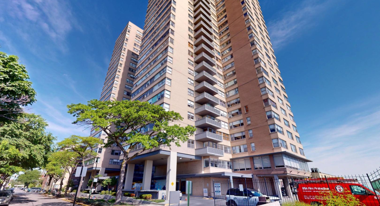 Shoreline Towers