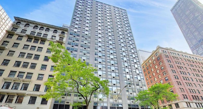 253 E Delaware Pl. #12E photo 1