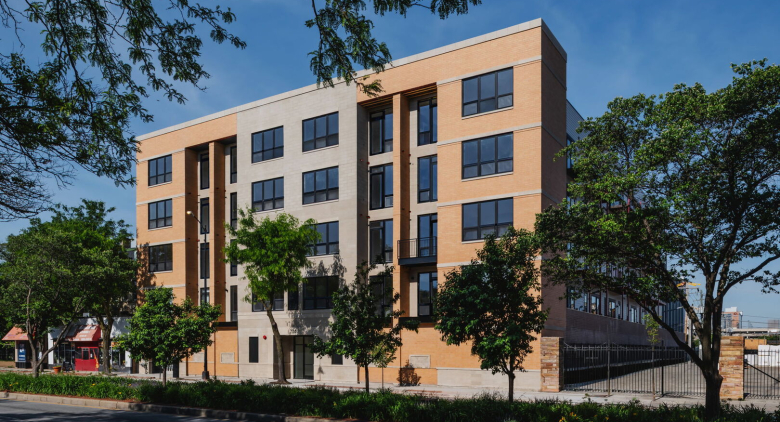 224 S Ashland Avenue