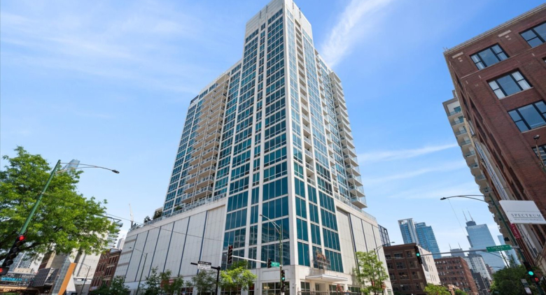 757 N ORLEANS Street #908