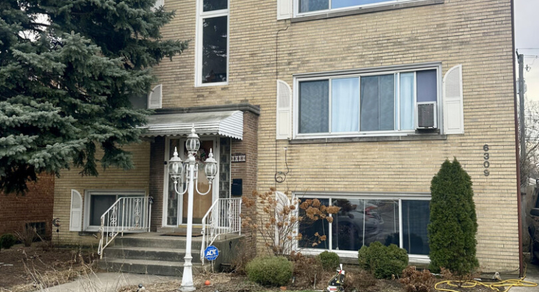 6309 W Touhy Avenue
