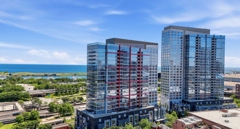 1841 S CALUMET Street #810