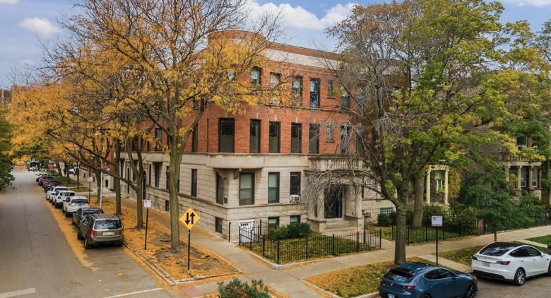 854 W George Street