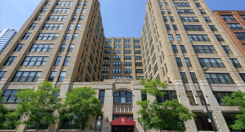 Unit #317 at 728 W Jackson Blvd.