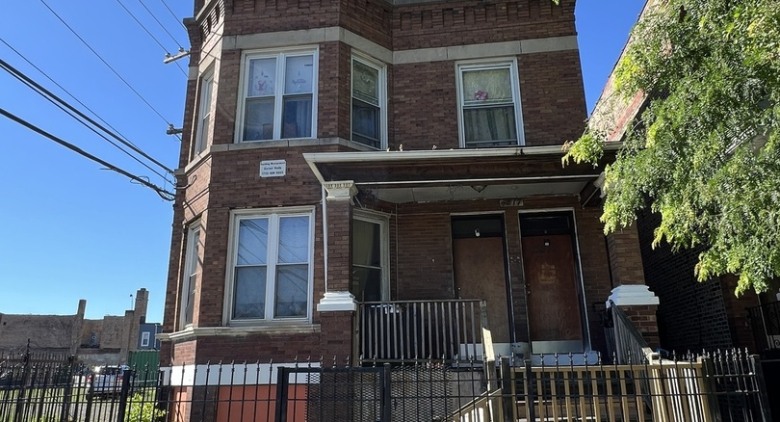 4817 W Gladys Avenue