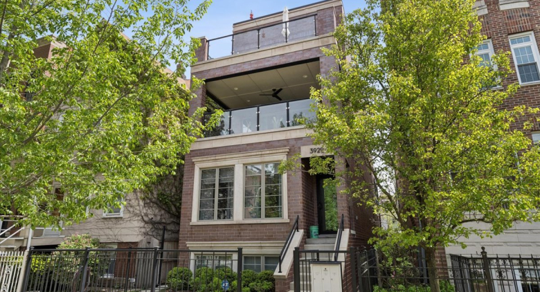 3929 N Greenview Avenue #3