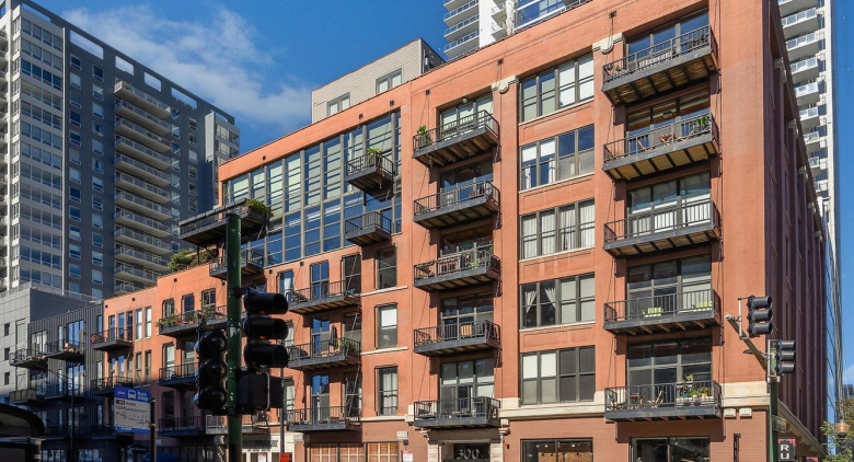 300 W Grand Avenue #304