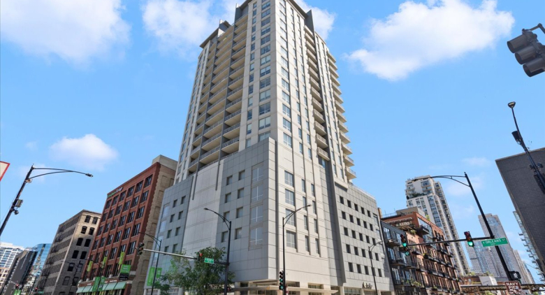 330 W GRAND Avenue #1104